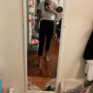 Lulu lemon size 4 cropped leggings